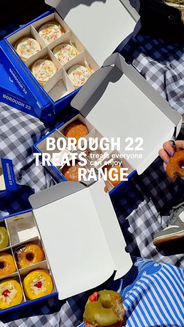 Borough 22 gluten free bagels styled for a picnic